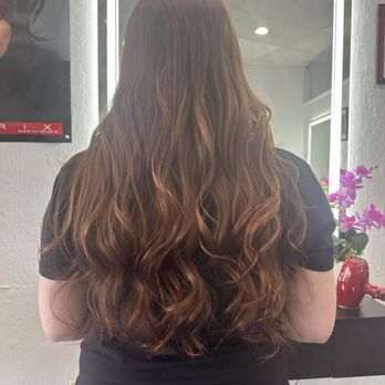 Long brunette balayage waves