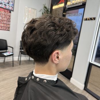 Men's textured curly fade